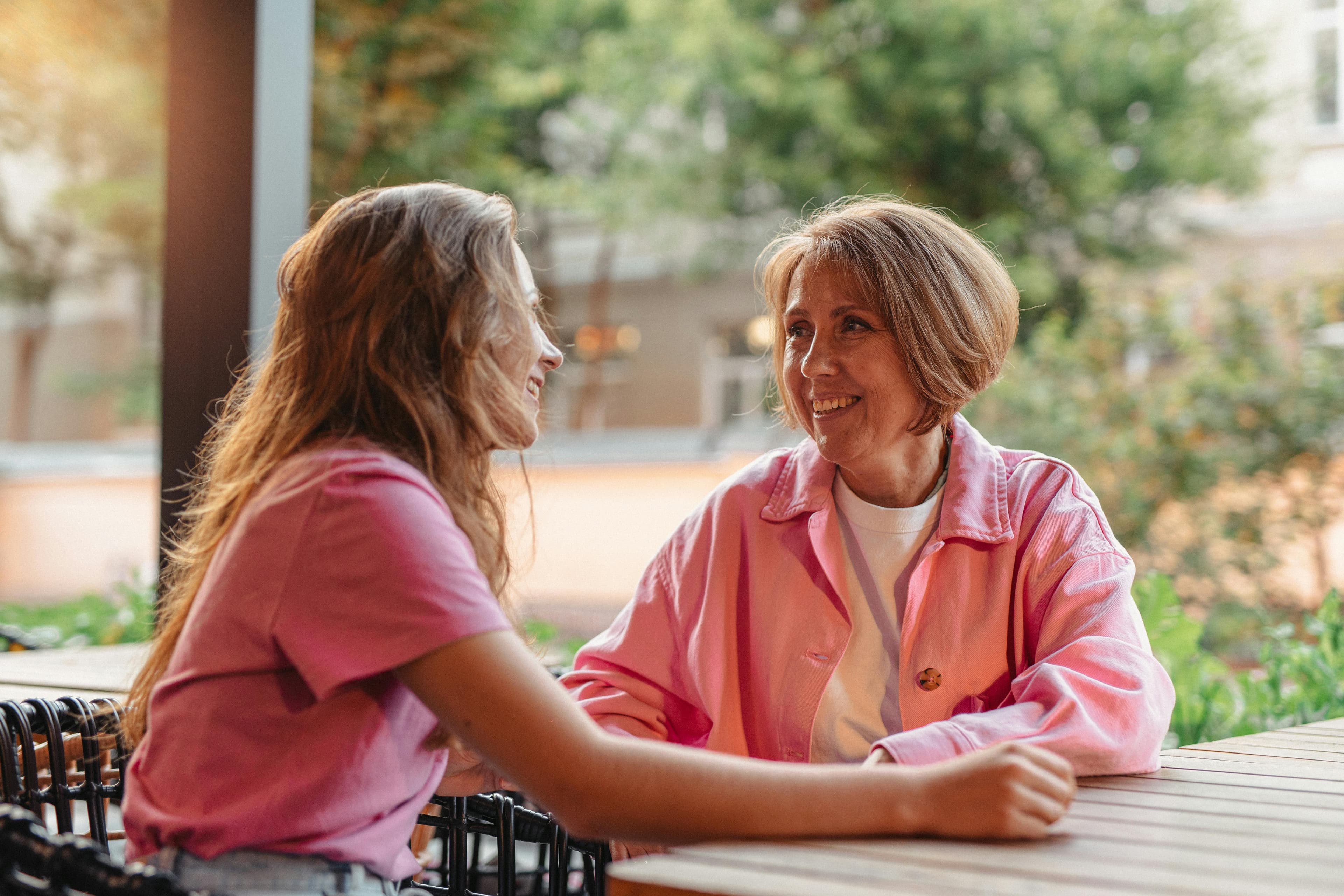 25 Questions to Ask Your Mom Before It's Too Late (And Why Each One Matters)