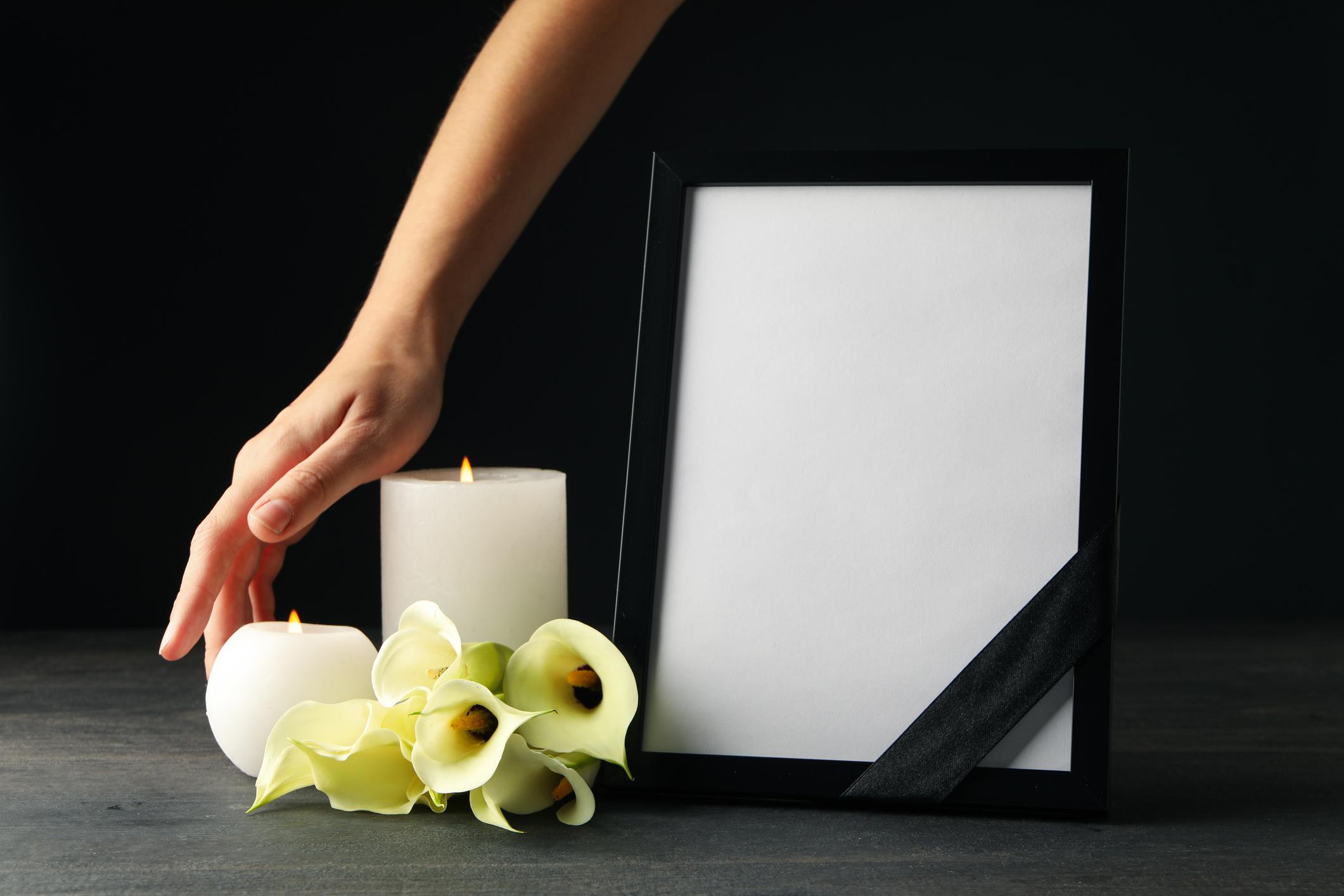 Sympathy Gifts That Preserve a Parent's Voice and Stories (2026)
